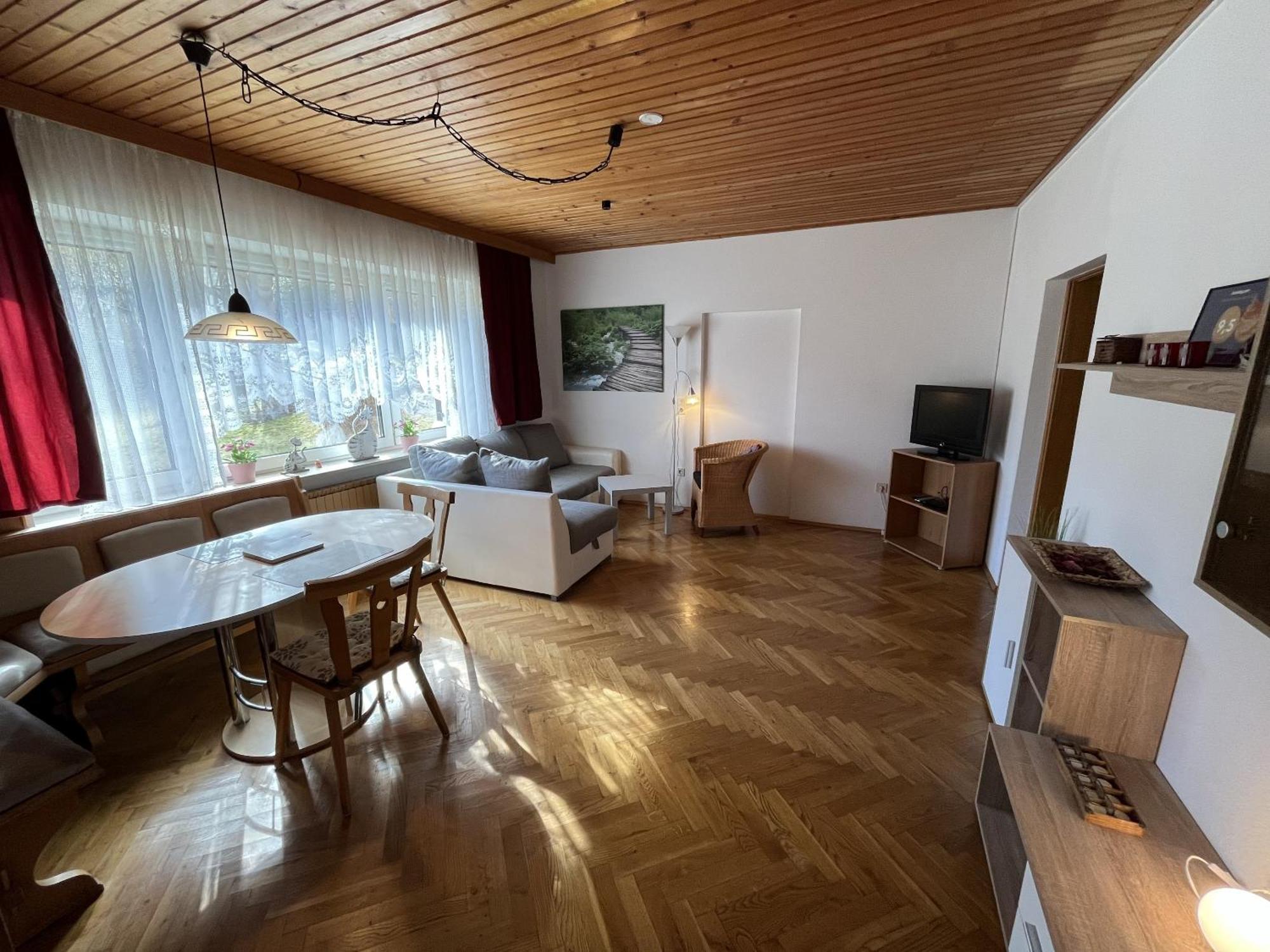 Apartments Am Kirchkogel "Laendliche Entspannung Im Herzen Der Steiermark" Pernegg an der Mur 部屋 写真